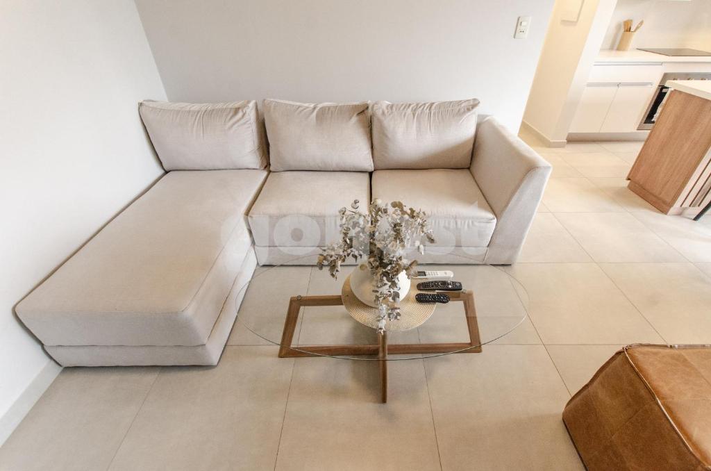 Elegant apartment steps from Villa Morra - 5
