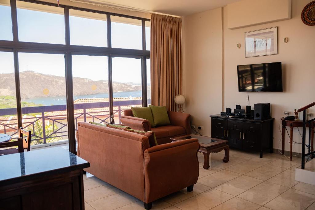 VistaMar - La Morada del Ocaso, Playa Hermosa