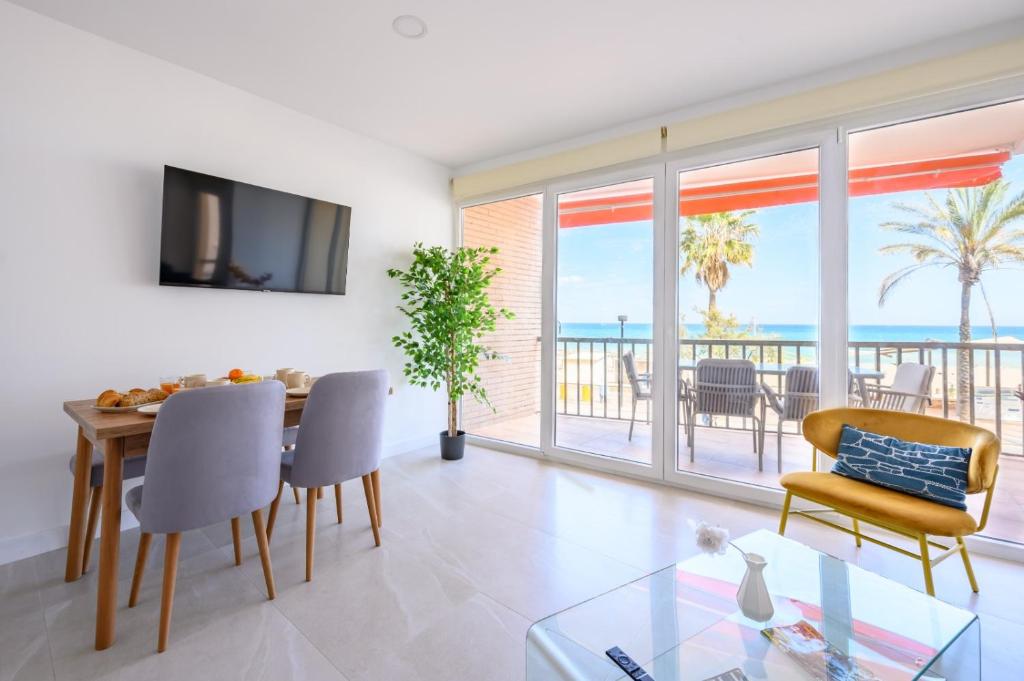 Dreams by the sea 2 bedrooms & 2 baths by 10ToSea, Fuengirola