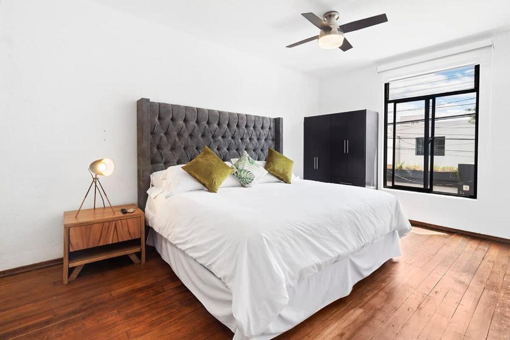 MS Suite Comoda Inmejorable Ubicacion 150MB 119A, Casa Blanca La Corregidora