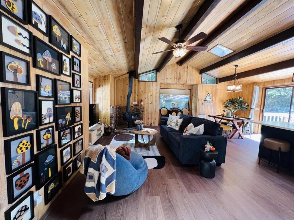 Perch - Ellie's Secret Cabin, Coupeville