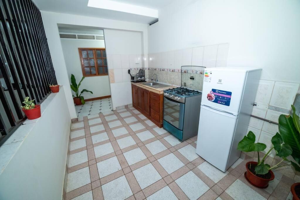 Amplio departamento en Pucallpa - 3