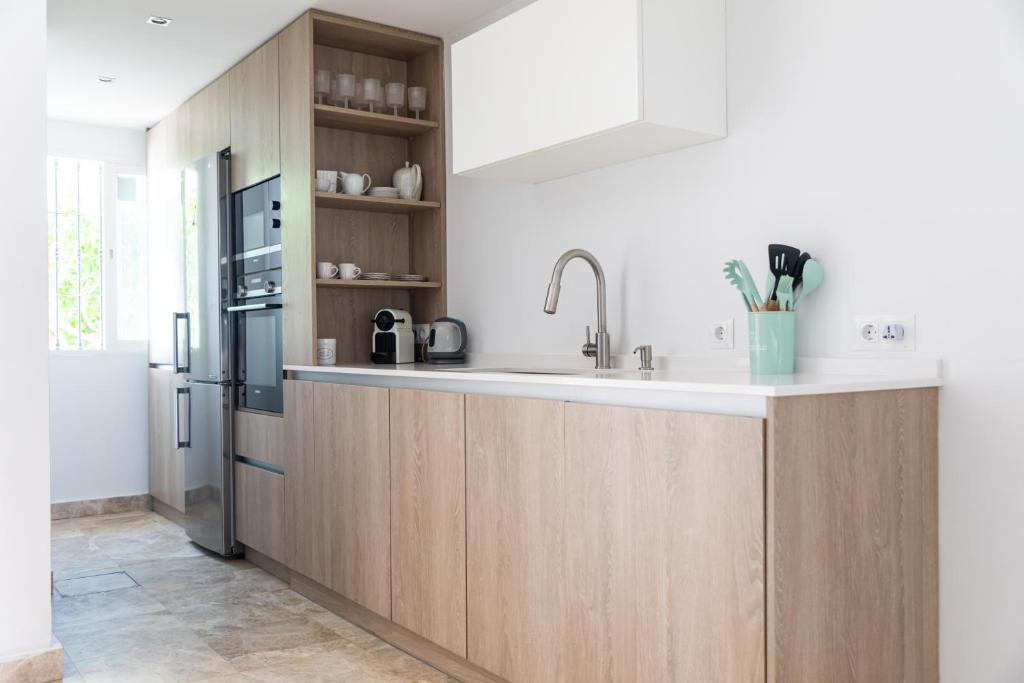 AB Properties - Chic House Marbella - Puerto Banus - Golden Mile - 4