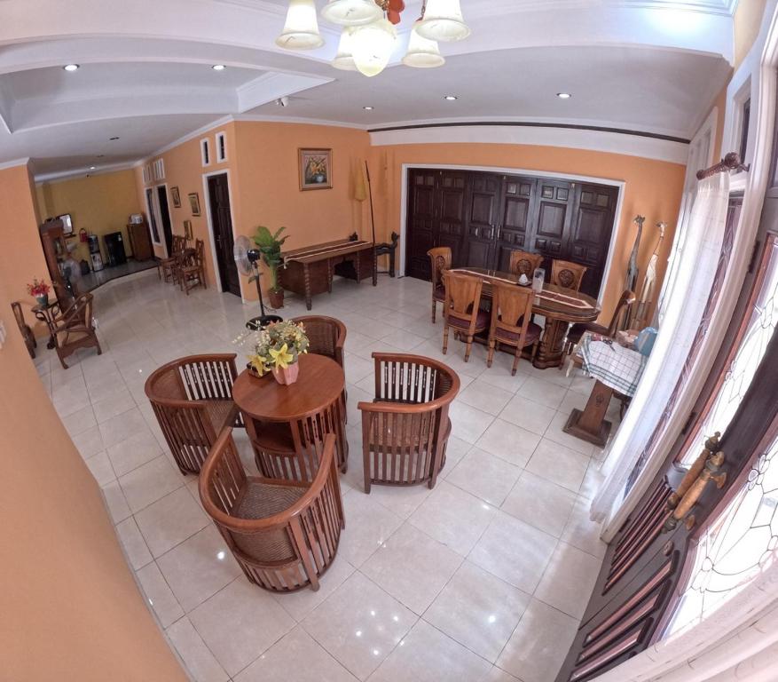 Griya Sidoarum, Godean