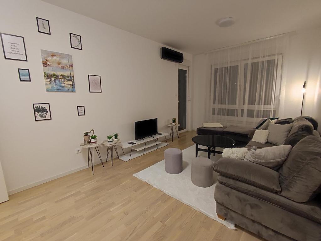 Apartman 7 Ladies - 5