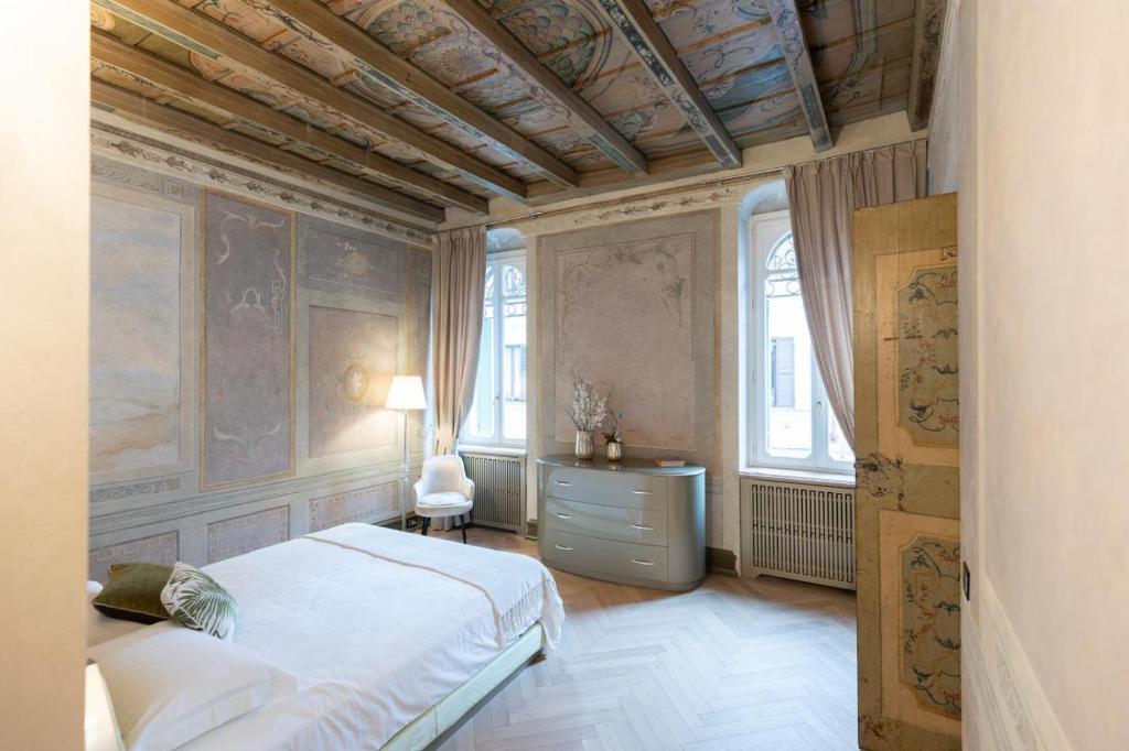Palazzo Reggiani - Maria Callas - 1
