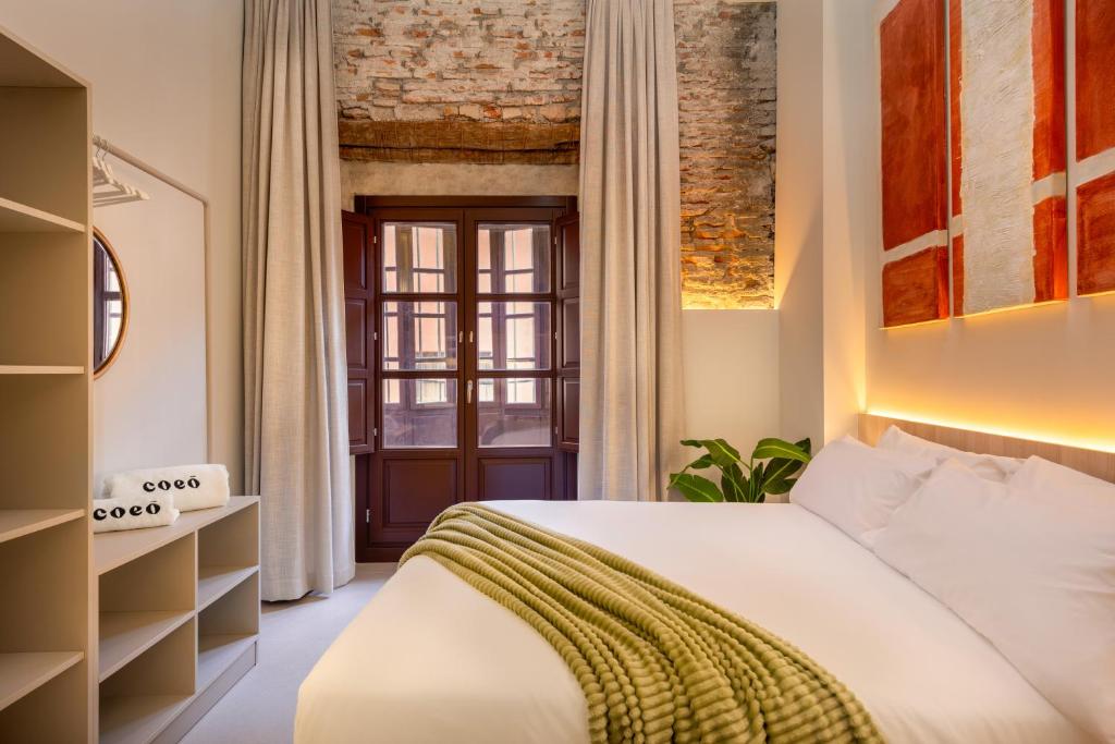 Coeo Fresca Roof Garden Signature Apartments - 5