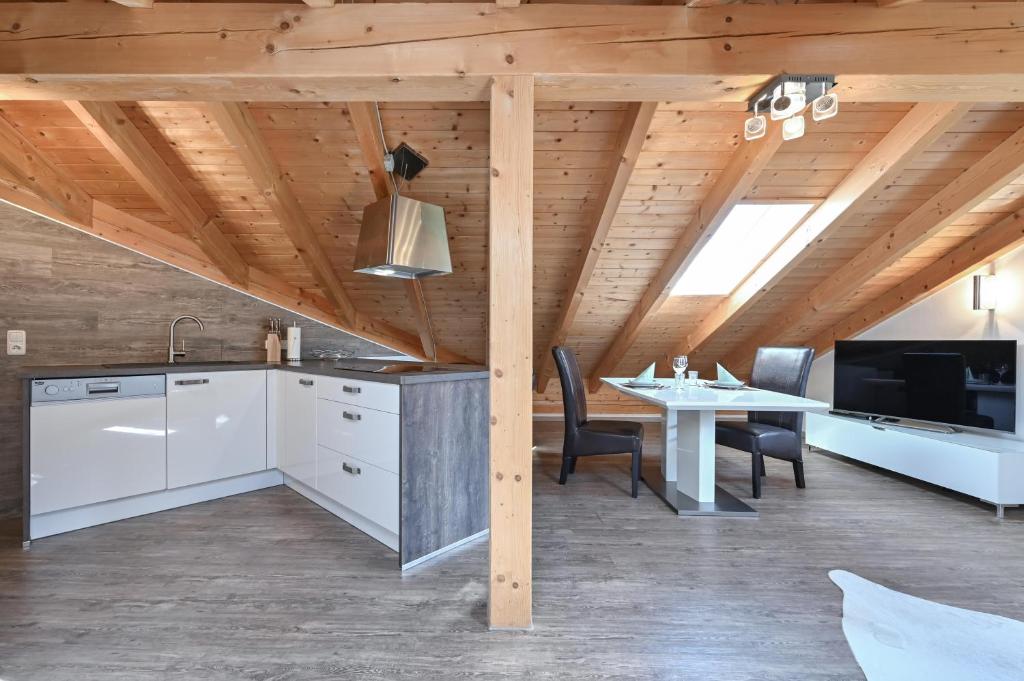 Chalet im Haus Schlossblick - 2