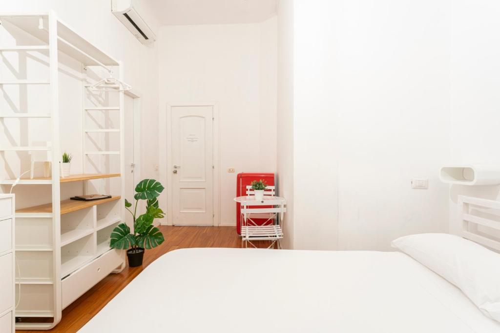 New! Lovely & Friendly in Milan Center B - 5