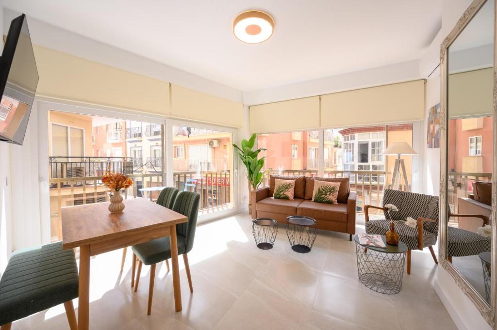 First line, 1min to sea, city center by 10ToSea, Fuengirola