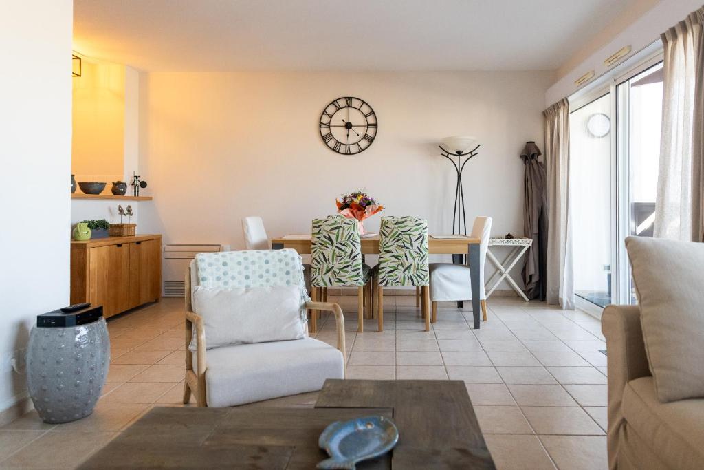 Très bel appartement 4 pièces en duplex face Marinas - 2