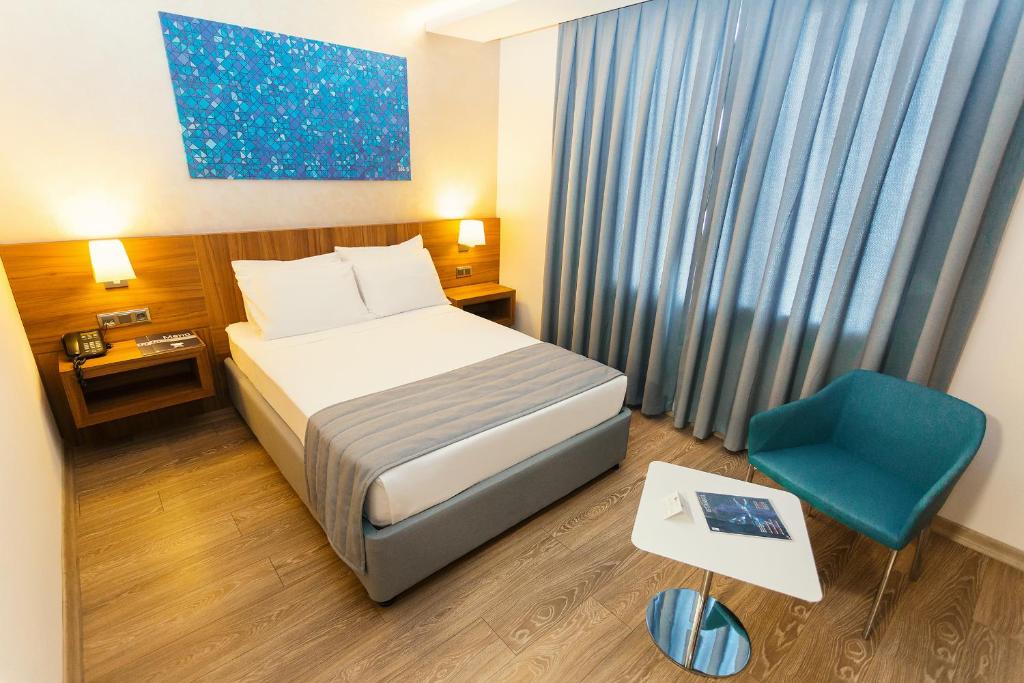 Fesa Business Hotel photo