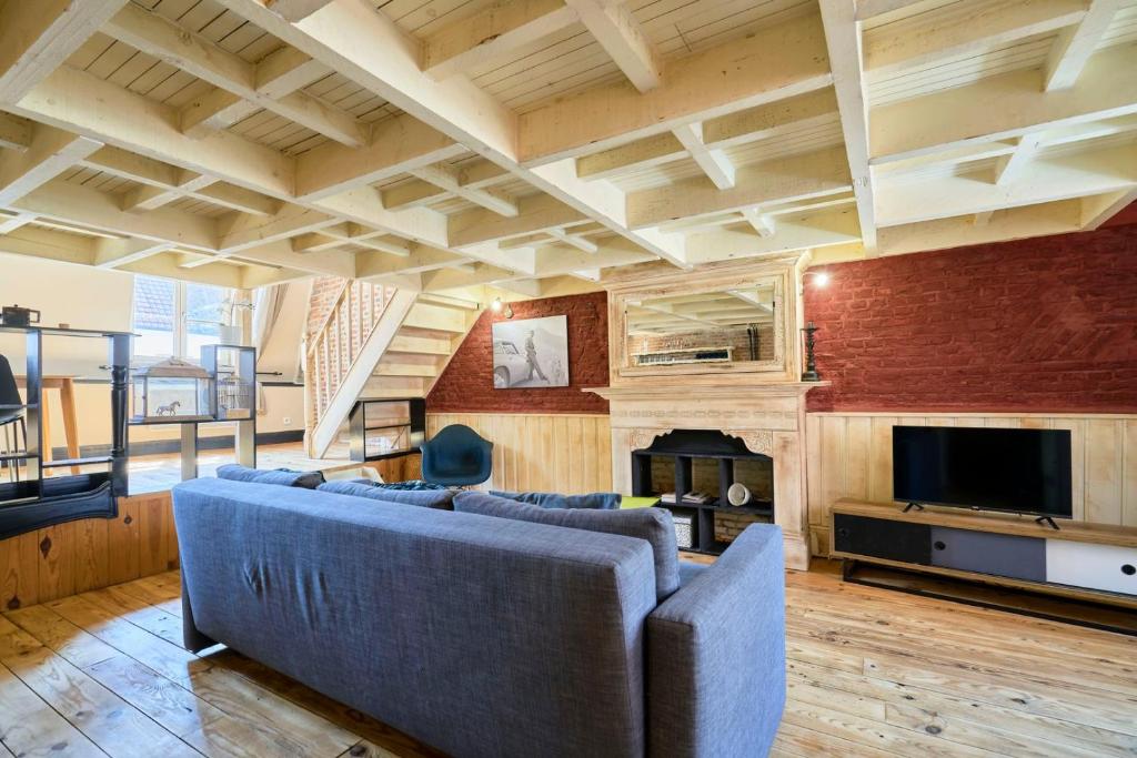 Old Lille apartment with terrace - 2