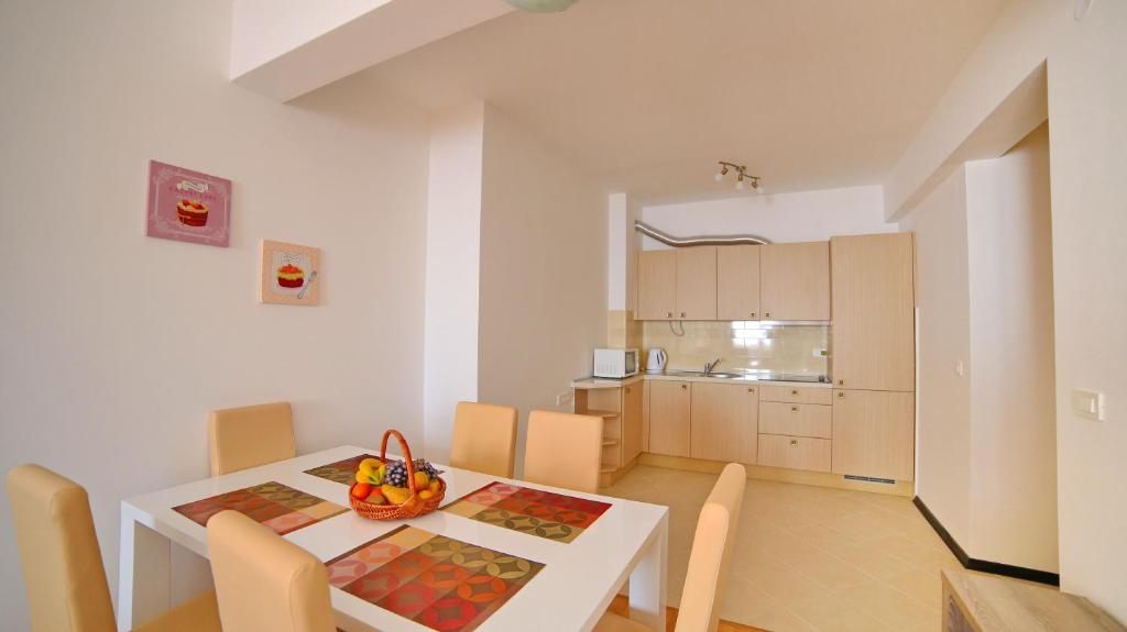 Becici Summer Apartments - 2
