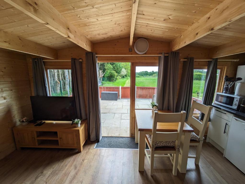 Cosy Cabin, Billericay photo 2