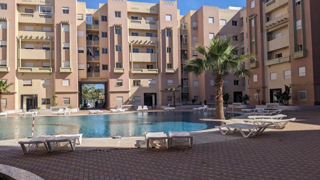 Dans un oasis, Mohammedia