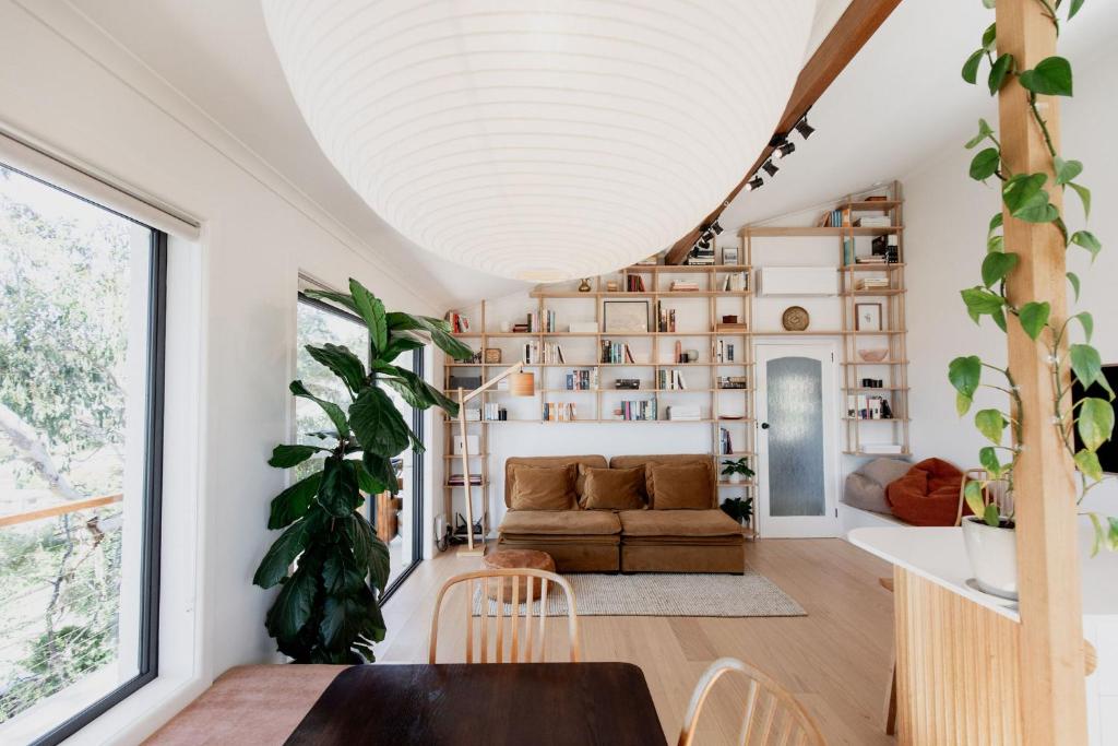 Trendy apartment in the heart of West Hobart, Hobart