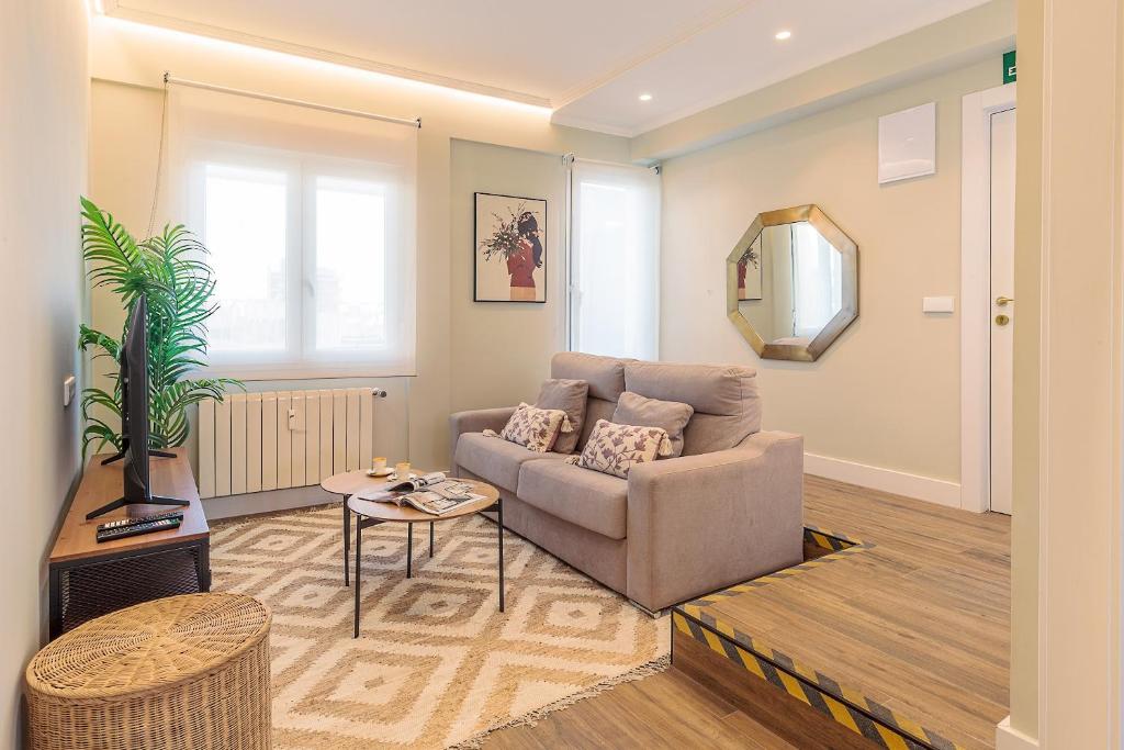 Genteel Home Jovellanos Terrace - 2