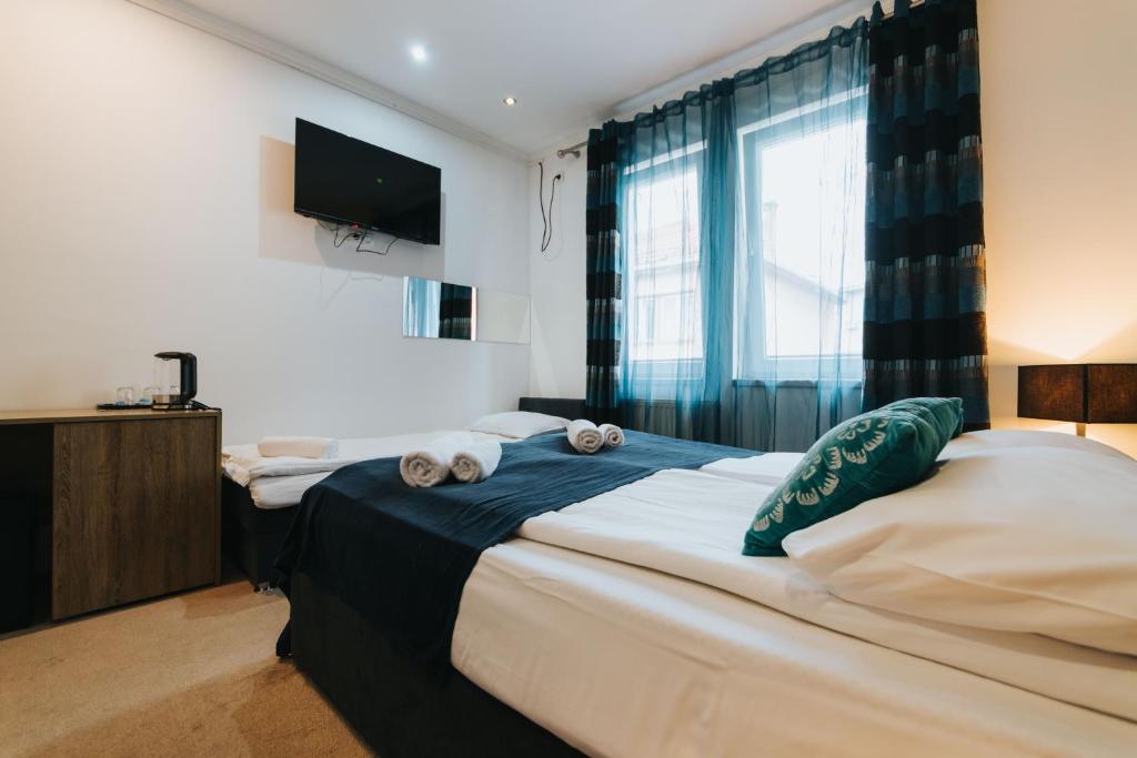 Old Town Residence Rooms - 4