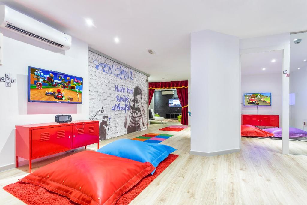 FERGUS Style Cala Blanca Suites — Attractions for children in Santa Ponca, Balearic Islands
