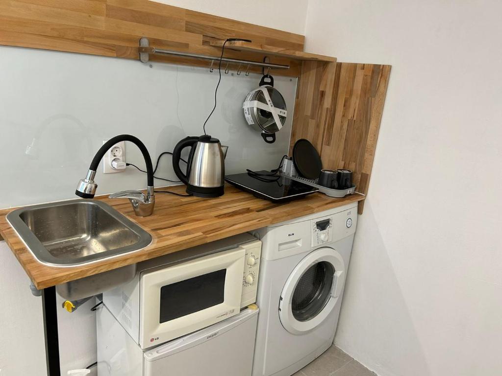 Studio in the center - 4