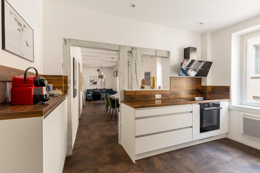 Travel Homes - The Rokst: Rare, Central and Modern - 5