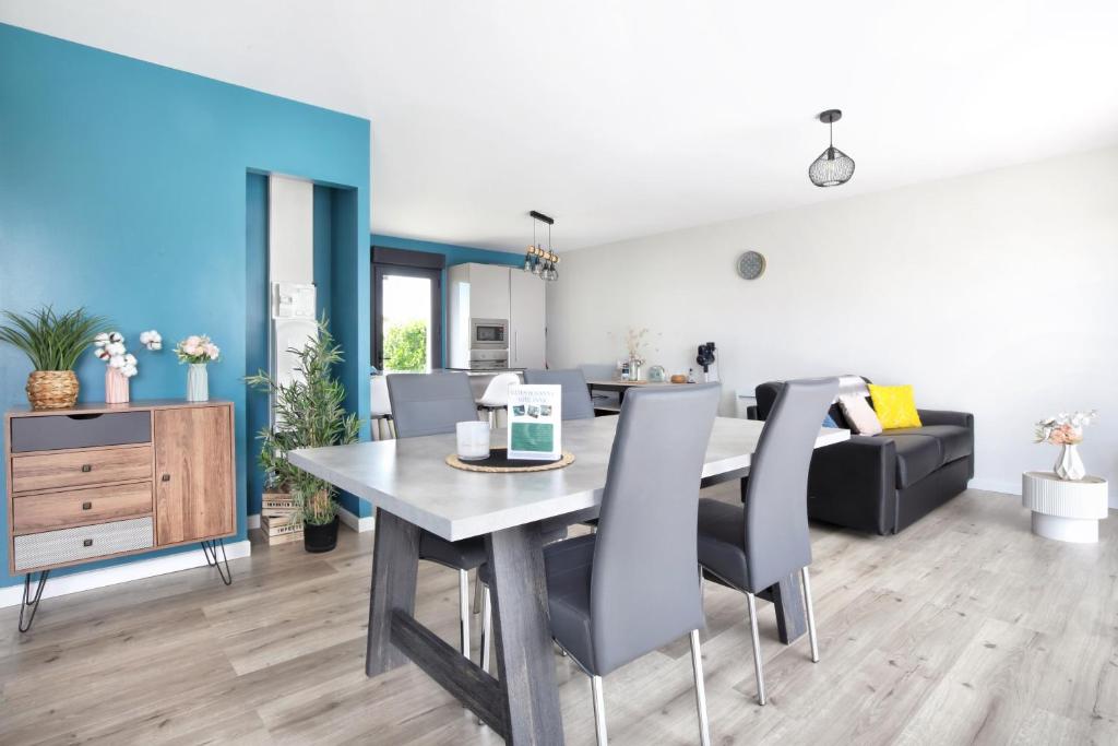 Gîte Anna - Maison à proximité de la mer, Saint-Jean-de-la-Rivière