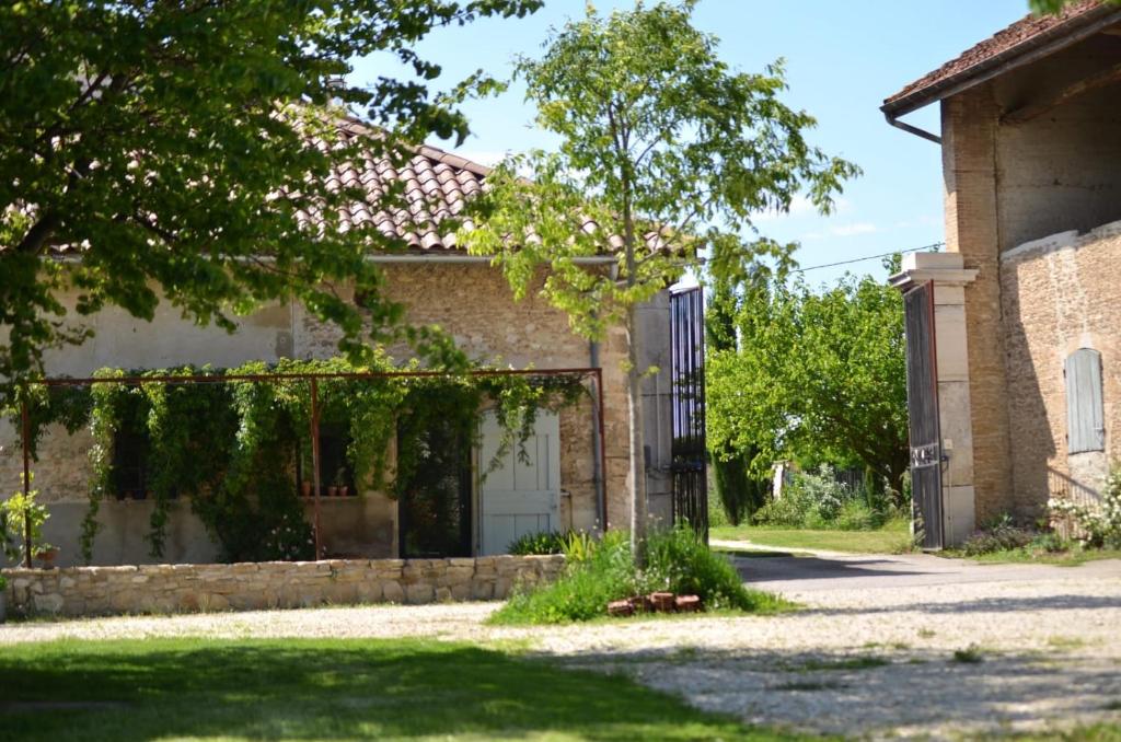 gîte Ferme St Pierre drôme, 2-4 personnes, prestations diverses - 5