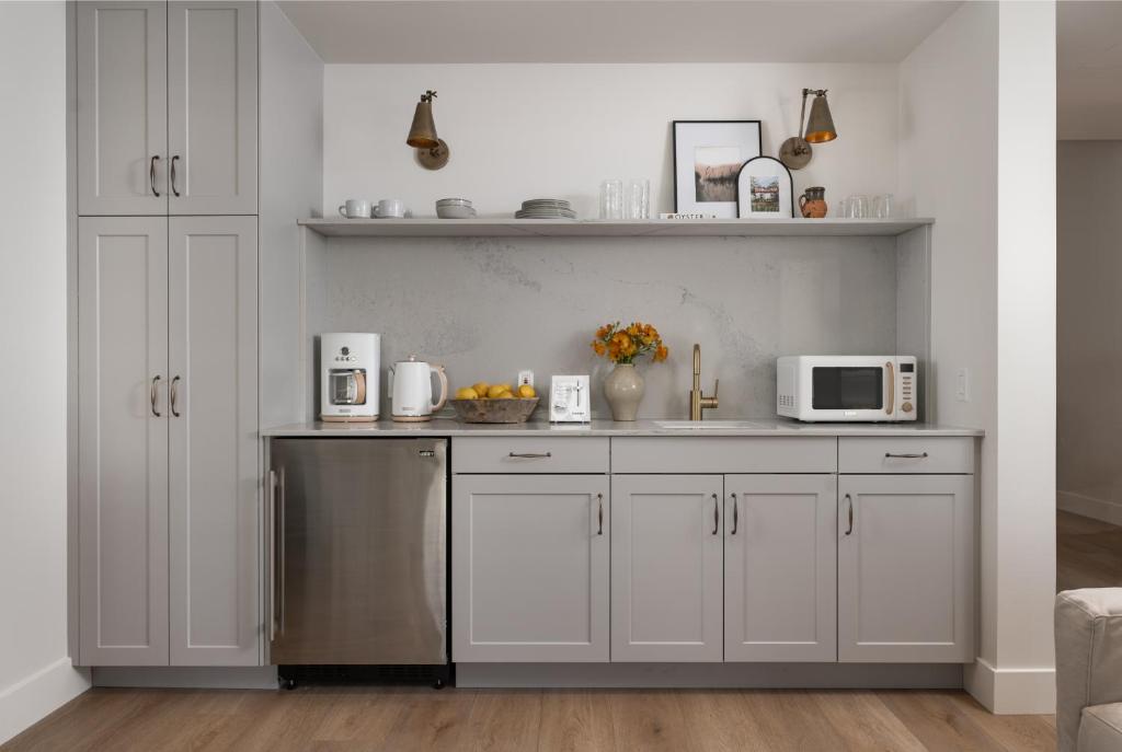 The Inn At Anatega #5, Santa Barbara