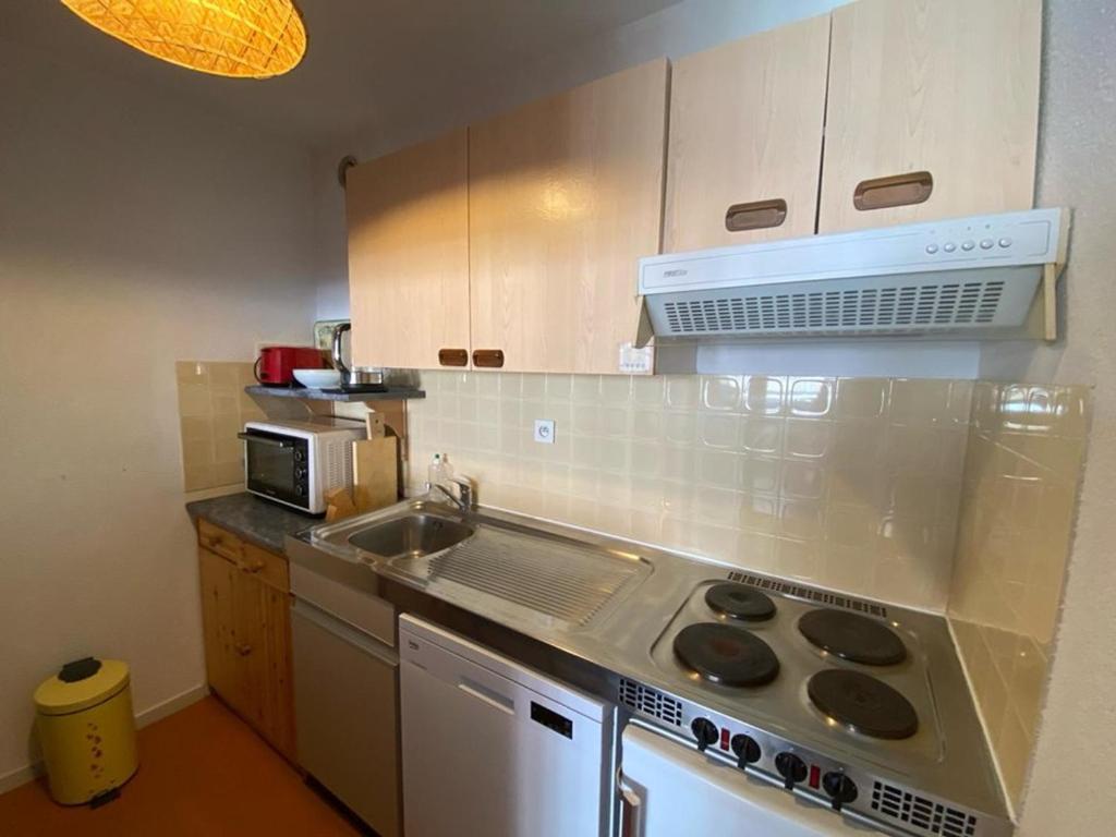 Appartement avec Piscine, Terrasse et Parking à Capbreton, Proche du Port - FR-1-413-198 - 5