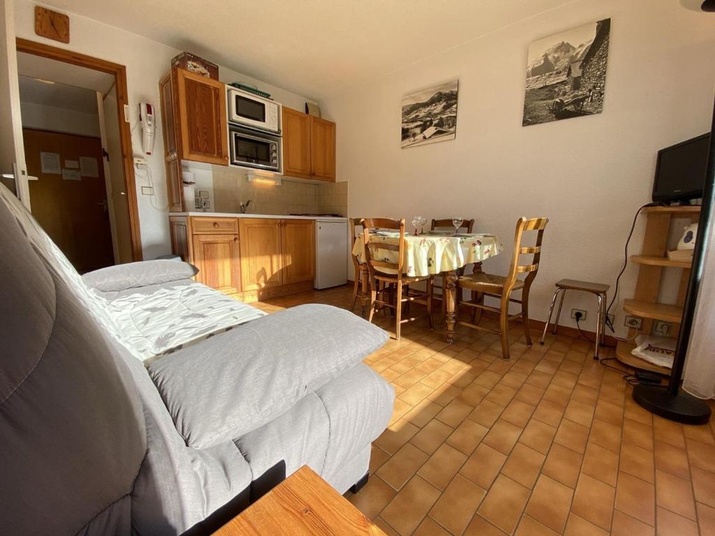Studio Cabine près des pistes avec parking privé à Praz-Sur-Arly - 3