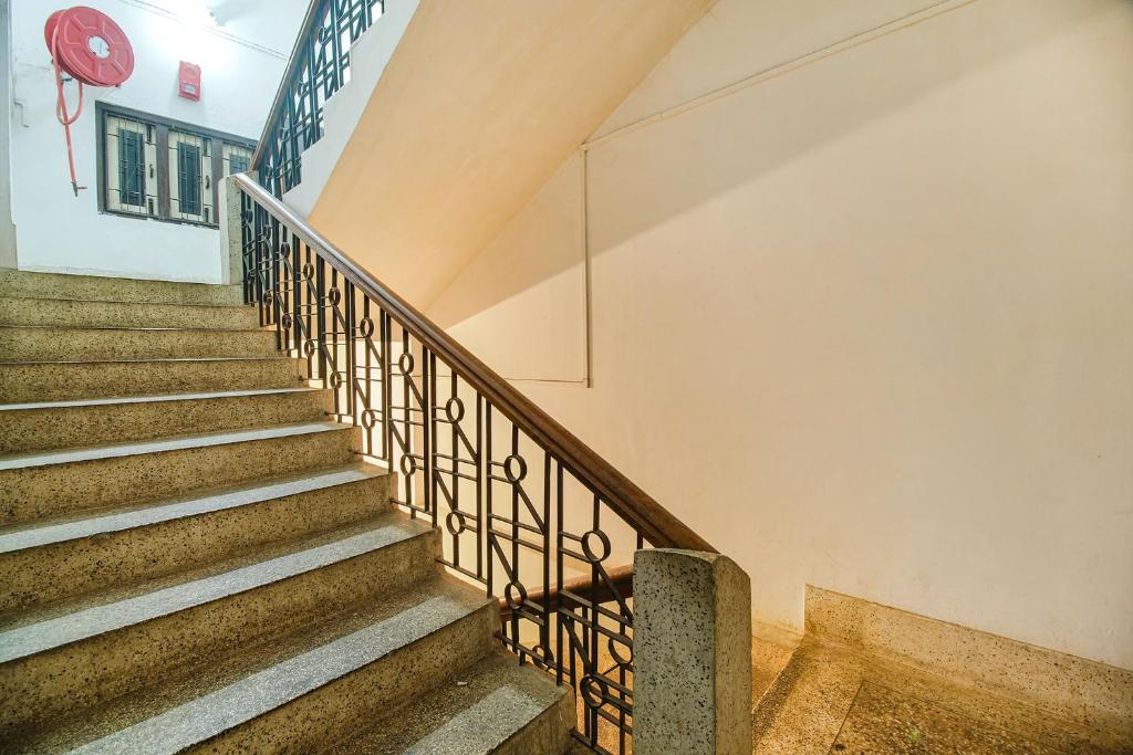 フロント・ロビー