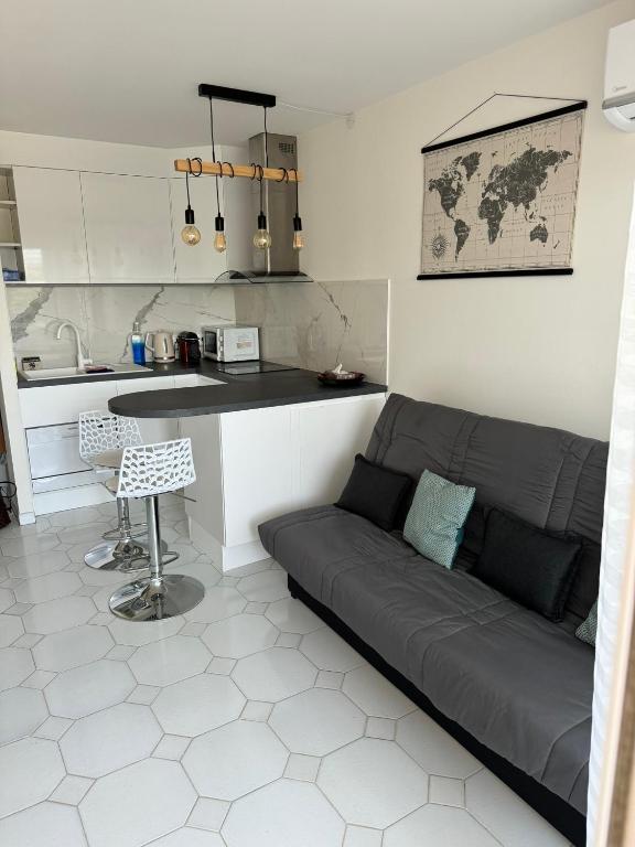 Studio Antibes Port Vauban. - 2