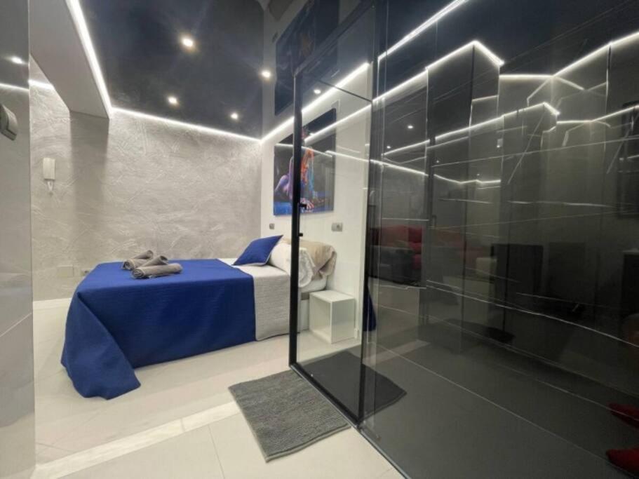 True Colours Apartment , City Center Torremolinos BY NAMASTE ELITE - 2