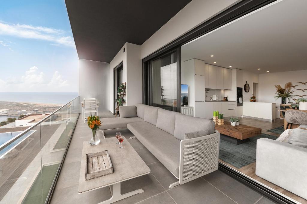 Oceanview Oasis, Nazaré