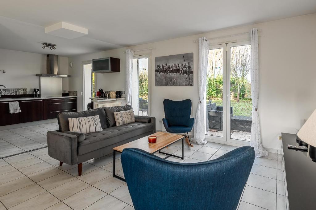 Lake House 4 Bedroomed near Disneyland Paris - 5
