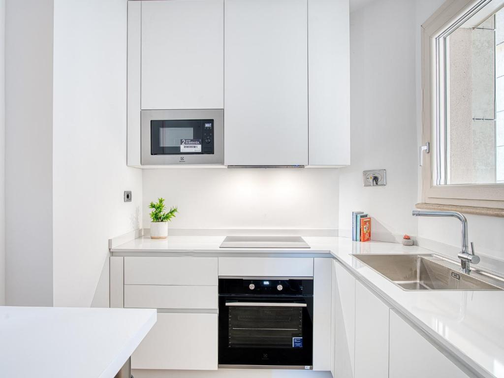 GuestHost - Luxury Residence Oikos - Apartment with Parking - 3
