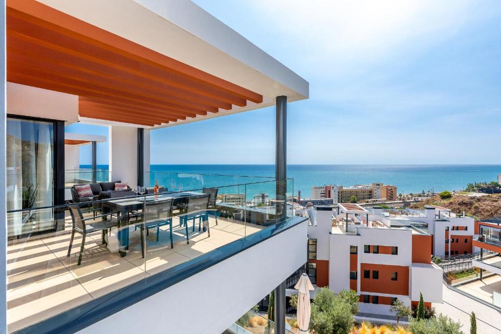 Penthouse Middle Views, Fuengirola