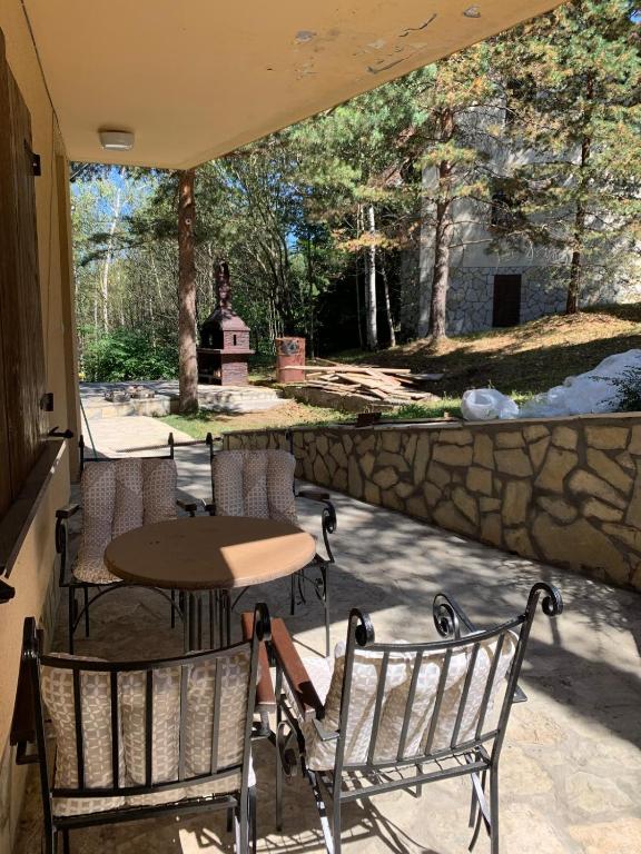 Šumska kuća Divčibare, Divčibare