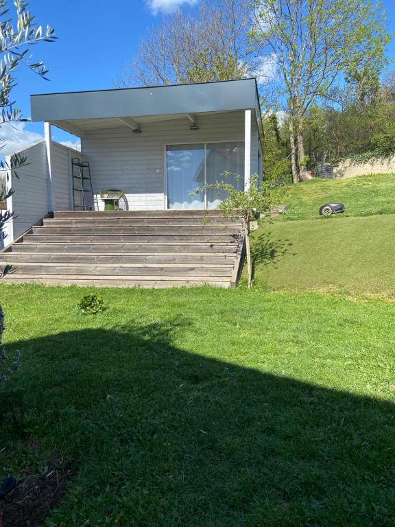 Bungalow dans le jardin - 1