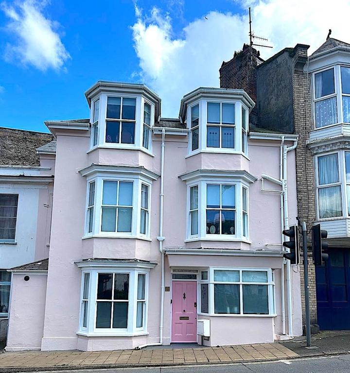 One Sandringham - Boutique Seaside Home in Ilfracombe, Ilfracombe