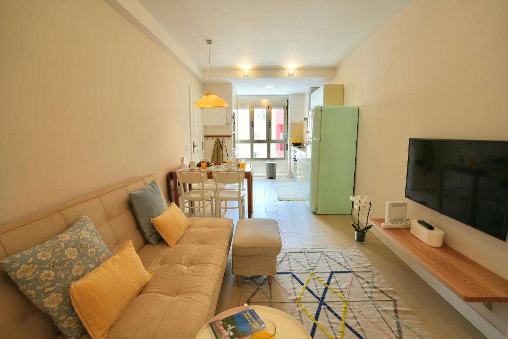 Minimalist Home Canteras Beach - 4