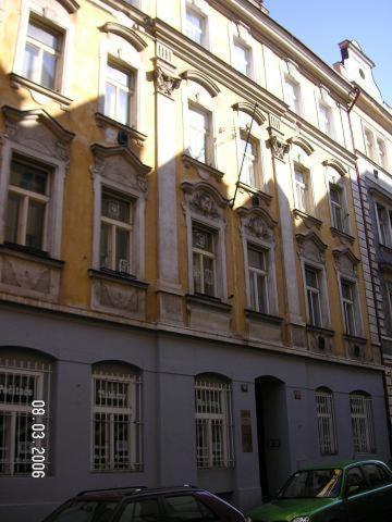 Exterior view, Hostel Bell in Prague