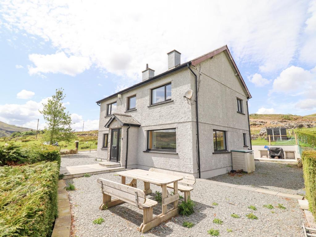 Craig Yr Ronwy, Bala