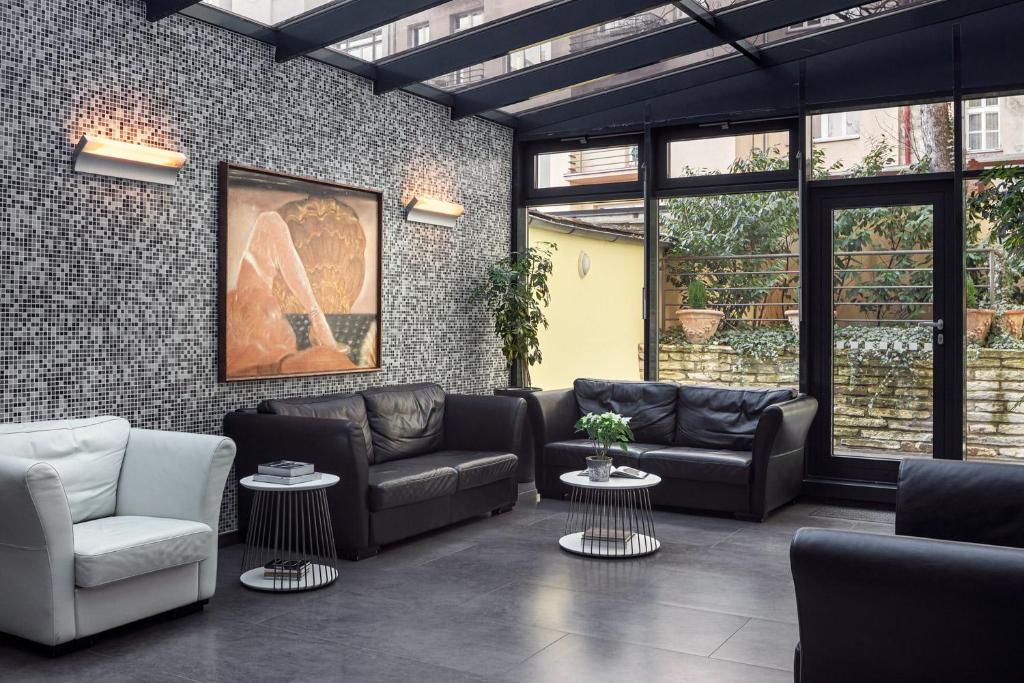 フロント・ロビー