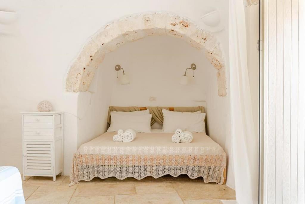 Trullo Vittoria Ostuni with private swimming pool - 3