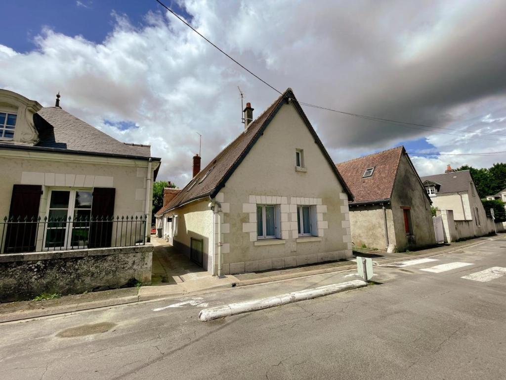 Gîte rénové 2024 calme et proche du centre, tout inclus, équipé et confortable, idéal pour découvrir Amboise - FR-1-381-580 - 2