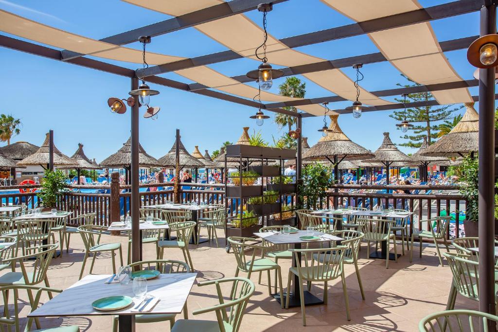 Sunset Beach Club Hotel Apartments — Restaurant & bars in Benalmadena, Andalusia