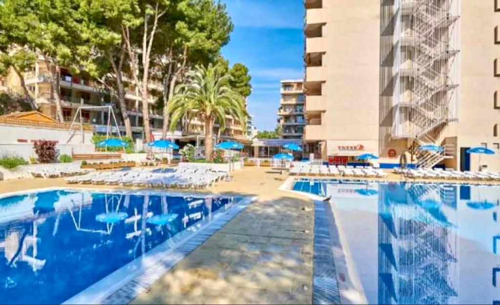 Home Internaciona II Salou - 3