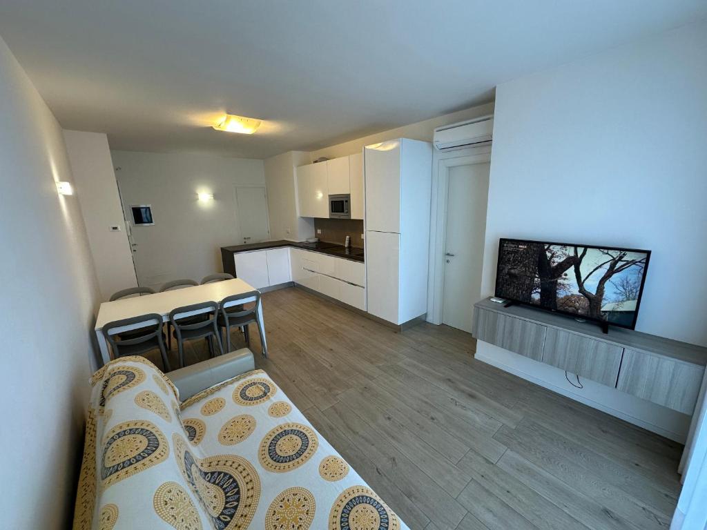 Suite Marconi - Agenzia Cocal - 3